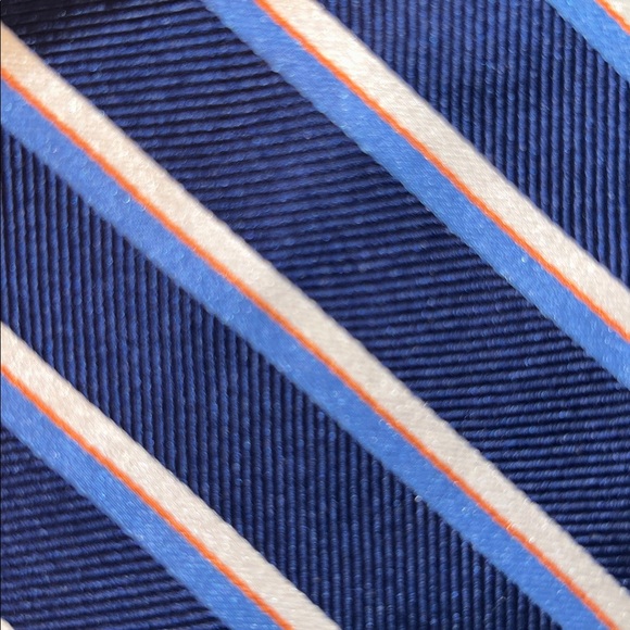 Brooks Brothers Navy Repp Stripe Silk Tie – Made in USA – 3.25” Width - Picture 6 of 7